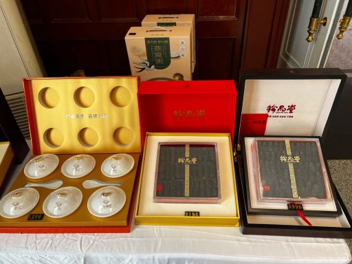 nanguo pear merchandise and gifts nanguo pear gifts